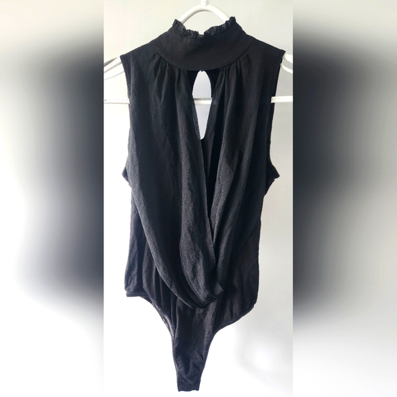 Guess by Marciano Black Bodysuit - Picture 1 of 4